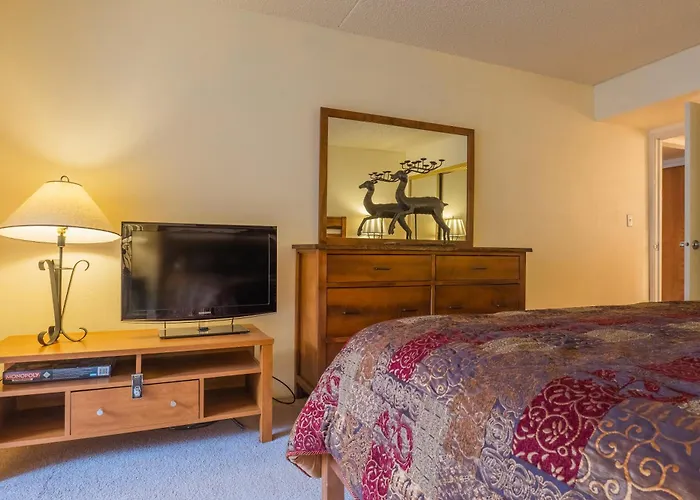 Apartment Sh301 Summit House *