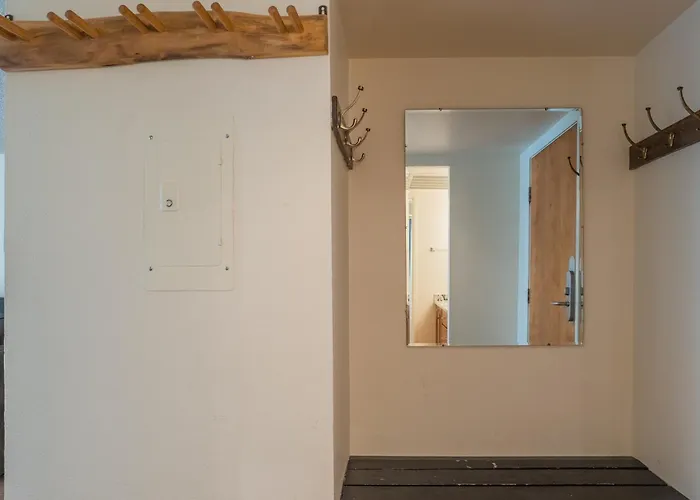 Sh301 Summit House Apartment *